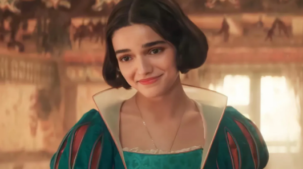 'Nàng Bạch Tuyết' nhận đề cử phim tệ nhất adt1769064753 rachel zegler snow white 2025 7082 7 anh cat 3 2 auto croppng