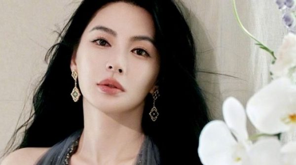 'Song Hye Kyo Trung Quốc' bị tố giật chồng, thuê người mang thai hộ adt1769501799 f 4327 4342 9735 4816 anh cat 3 2 auto cropjpg