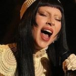 Grammy 2026 - cuộc đua sít sao adt1769669132 lady gaga bieu dien tai grammy 7721 anh cat 3 2 auto cropjpg