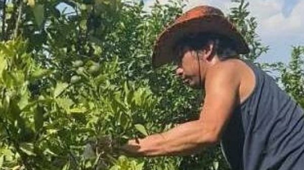 Thiếu gia 3 bằng thạc sĩ bỏ biệt thự đi rửa bát thuê adt1769913461 641 2 5514 5545 5691 5897 anh cat 3 2 auto cropjpg