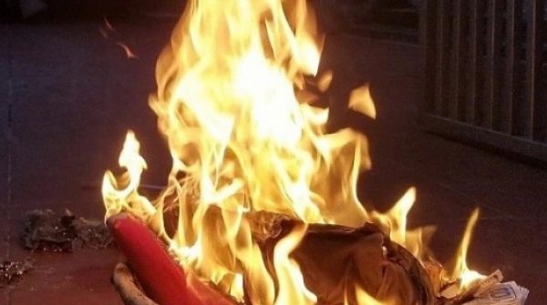 Ngày, giờ đẹp làm lễ hóa vàng năm Bính Ngọ 2026 adt1771402732 untitled 5415 5440 9118 6826 anh cat 3 2 auto cropjpg