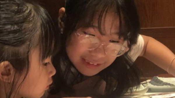 Ăn Tết bên ngoài: Lựa chọn của gia đình ngày nay adt1771467310 unnamed 6 71615 0 0 1600 2560 crop 9 anh cat 3 2 auto cropjpg