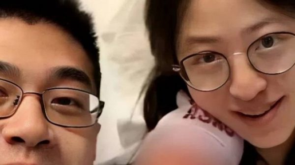 Bị 'ném đá' vì livestream vợ đau đớn, băng huyết khi sinh con 30 Bị 'ném đá' vì livestream vợ đau đớn, băng huyết khi sinh con adt1771827643 hus2t 0291 3949 0722 anh cat 3 2 auto cropjpg