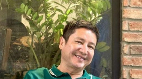 Nghệ sĩ Ưu tú Chí Trung lên tiếng chuyện "hết thời" phải đi quay quán ăn adt1771833655 459 22438 3 n 0001 anh cat 3 2 auto cropjpg