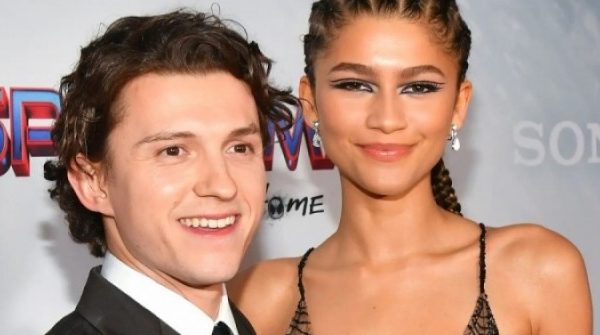 Cặp sao Zendaya và Tom Holland 'đã kết hôn' adt1772436998 zendaya 8017 8084 9300 8176 anh cat 3 2 auto cropjpg