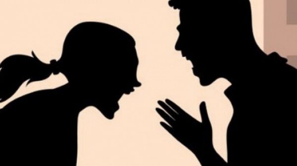 Cãi nhau với vợ giữa đường, chồng nhận bài học nhớ đời adt1772691170 cai nhau 4 58943 41 0 427 618 crop 1 anh cat 3 2 auto cropjpg