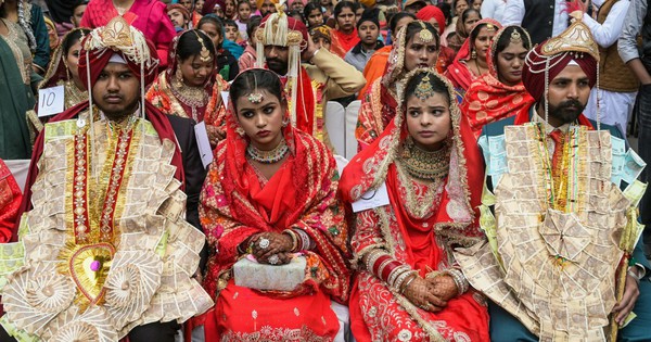 Chi phí cưới ở một số quốc gia - áp lực tài chính phía sau ngày trọng đại afp 20260105 89mw26u v1 midres indiasocietymarriage 94032360325995977178810 1768296630715 17682966310762020685519 46 0 796 1200 crop 1768296655667610692541jpg