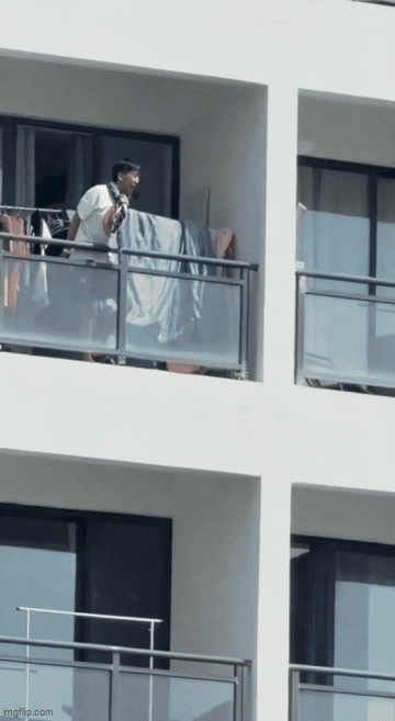 Mothership: Một người đàn ông tay bị trói, kêu cứu ở ban công và diễn biến đáng lo ngại sau đó- Ảnh 2.