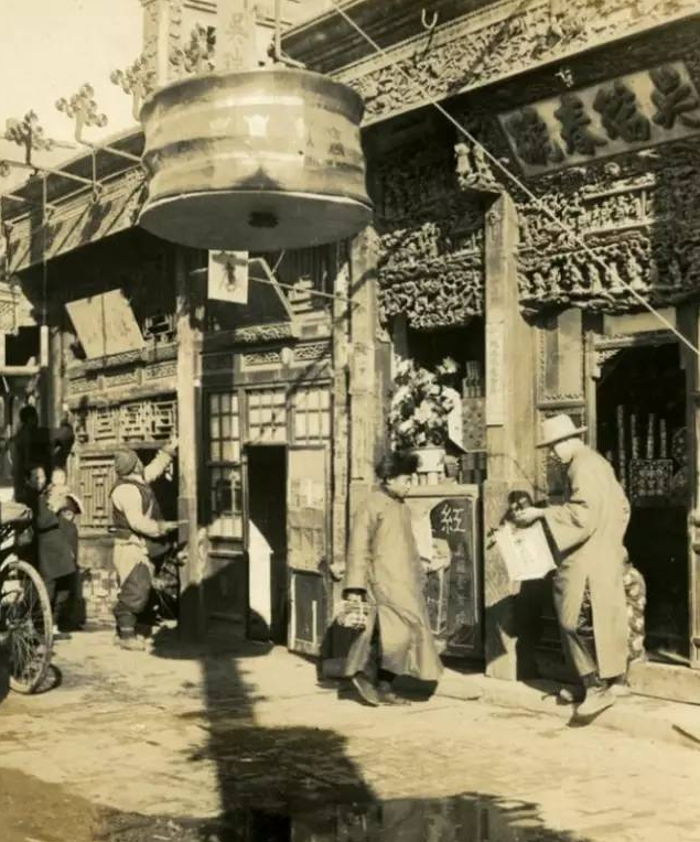 13 bức ảnh hiếm về Tết đầu thời nhà Thanh: Khung cảnh thật khiến nhiều người nghi ngờ phim truyền hình- Ảnh 4.