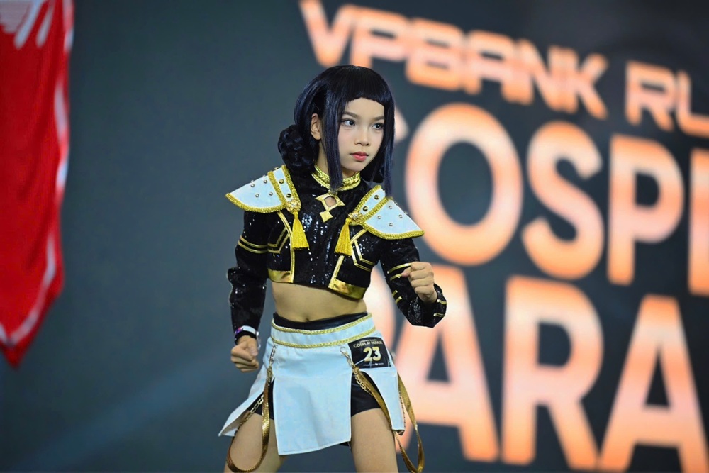 Khi các nhân vật Liên Minh Huyền Thoại bước ra đời thực tại VPBank Runway Cosplay Contest anh 5