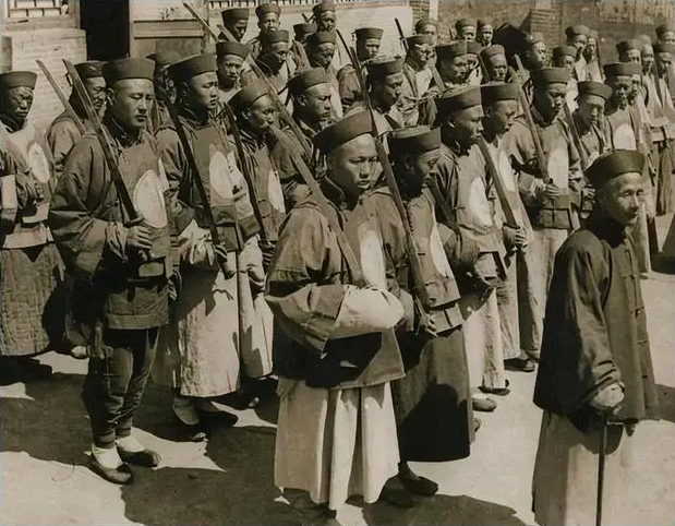 Ảnh hiếm cuối nhà Thanh: Tuyển tú vào hoàng cung không như phim, thiếu nữ miền nam gây chú ý- Ảnh 7.