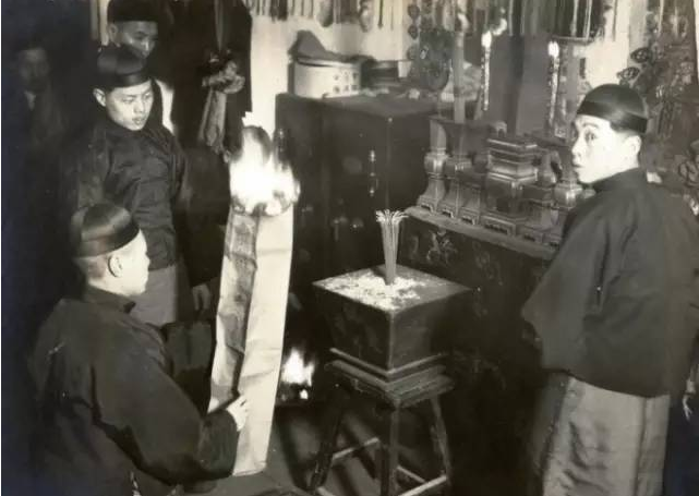 13 bức ảnh hiếm về Tết đầu thời nhà Thanh: Khung cảnh thật khiến nhiều người nghi ngờ phim truyền hình- Ảnh 8.