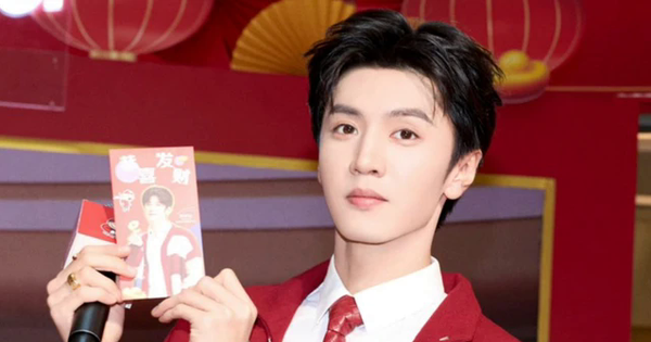 Nam diễn viên chi một tỷ đồng lì xì fan trong đêm Giao thừa anh chup man hinh 2026 02 17 luc 231337 17713922784501022783615 0 0 335 640 crop 1771392290463249742582png