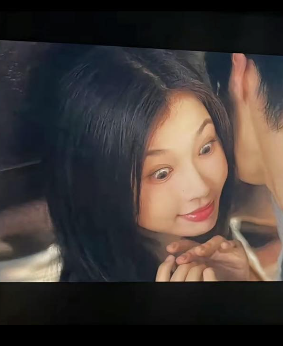 Sốc: Ảnh khỏa thân phản cảm của Ngu Thư Hân bị leak lên MXH- Ảnh 4.