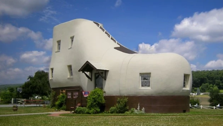 Top 10 công trình kỳ lạ nhất thế giới: Sáng tạo hay điên rồ?- Ảnh 5.