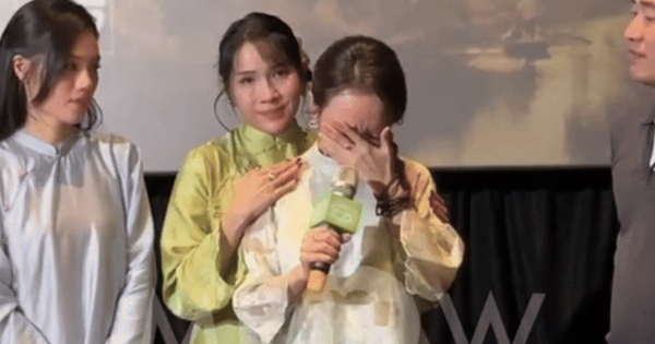 Clip: Thu Trang bật khóc nức nở trước hàng trăm người, nghe lý do ai cũng thương anh man hinh 2026 01 03 luc 232722 17674576509181575969435 0 0 570 1088 crop 17674576563121258049961png