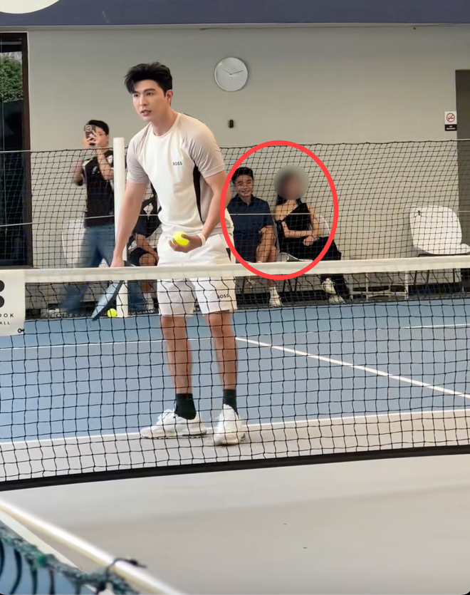 Steven Nguyễn chỉ đi đánh Pickleball mà trở thành