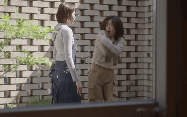 Ai chưa xem phim Hàn này là may mắn lớn: Kịch bản dở ơi là dở, rating thấp nhất lịch sử cũng chẳng oan