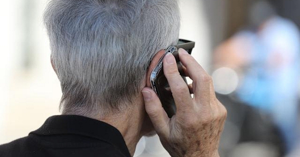 Tài khoản bỗng dưng bị trừ 100 triệu, người đàn ông gọi điện khiếu nại thì mất tiếp gần 200 triệu đồng: Ngân hàng không có lỗi avatar1765453553603 17654535539421976968856jpg