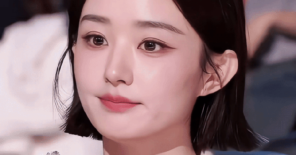 Ơn trời, cuối cùng Triệu Lệ Dĩnh cũng sáng mắt ra? avatar1765467490347 17654674913221185013719 83 0 418 640 crop 17654676190782120176195gifpng