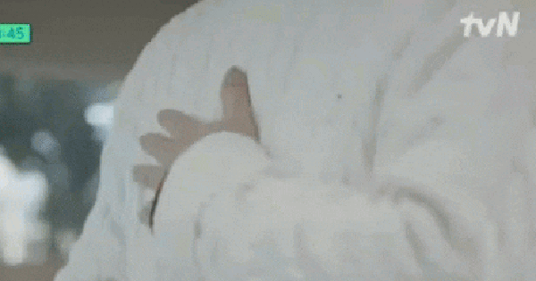 Ngôi sao truyền hình lên cơn đau tim, trải qua 20 phút kề cận cái chết avatar1765507030318 17655070316311126591482 0 0 241 460 crop 17655070449842054168416gifpng