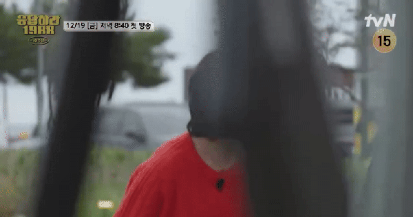 Trời ơi tin được không? Đây mà là "thực thần nhí" Jin Joo của Reply 1988 á? avatar1765507243400 17655072441441397977372 0 0 415 793 crop 1765507258324687402005gifpng