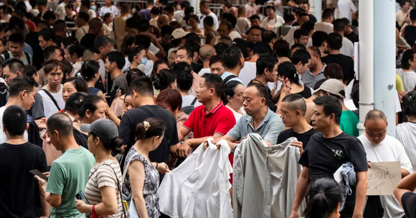 Kinh tế Trung Quốc xáo trộn chưa từng có trong gần 50 năm avatar1765620707950 176562070828915091582png