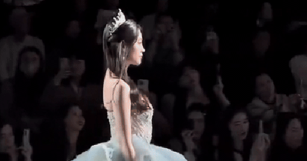 Sao hạng A hết thời 600 ngày không ai mời đóng phim, trở thành kẻ thù của hàng triệu khán giả vì sống 2 mặt avatar1765642054258 17656420549031308270104 0 0 262 500 crop 1765642103750293725421gifpng