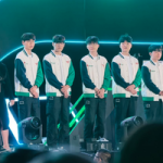 Khán giả "xót" cho một tuyển thủ T1 tại sự kiện fanmeeting avatar1766468843734 17664688445911370103125png