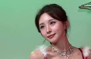 Waifu trong game hẹn hò Heroines through my lens xả ảnh Giáng Sinh khiến fan u mê avatar1766835467975 1766835468436287318937jpeg