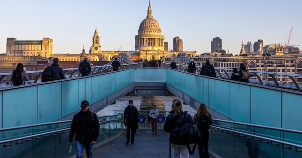 Nguyên do người Anh ngày càng nghèo đi? avatar1766838697867 17668386988091173277521jpg