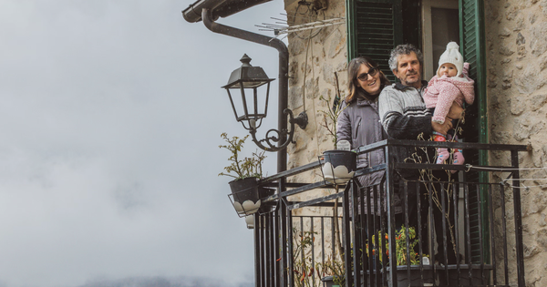 Ngôi làng ăn mừng sự ra đời của em bé đầu tiên sau 30 năm avatar1766912069653 1766912070008445106651 172 0 1422 2000 crop 17669121033591199861932png