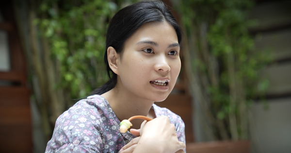 1 nữ diễn viên Việt khóc nức nở đòi bỏ vai, còn đẩy ngã bạn diễn bị thương vì quá áp lực avatar1766993799119 1766993799567193225601 0 0 1047 1999 crop 1766993846969524769982png