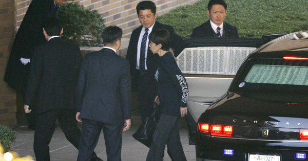 Hình ảnh hiếm thấy của nữ Thủ tướng Nhật Bản khiến nhiều người bất ngờ avatar1767068673866 17670686745161888939637jpg