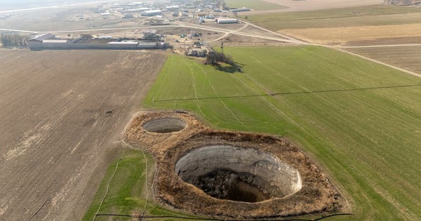 Hàng trăm 'hố tử thần' mọc lên giữa đồng, nông dân hốt hoảng: Giáo sư hé lộ nguyên nhân từ những năm 2000 avatar1767079848242 1767079849133921197604jpg