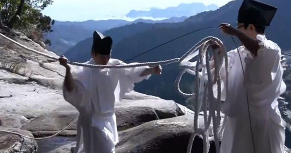 Thay dây thừng thiêng để cầu chúc may mắn dịp năm mới ở Nhật Bản avatar1767098186183 1767098186484935123297 0 133 568 1042 crop 17670981999861489333392jpeg