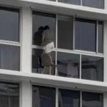 Người phụ nữ gây sốc khi đứng lau cửa sổ ở tầng 16 avatar1767170951681 1767170952094986819646 0 44 315 548 crop 1767170962354697421495jpg