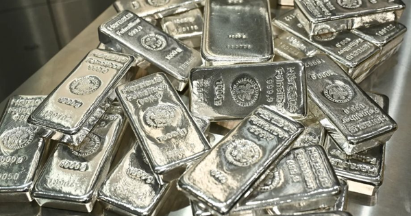 Trung Quốc nâng bạc ngang hàng đất hiếm, chính thức thắt chặt kiểm soát từ ngày 1/1: Mỹ dè chừng avatar1767186695737 17671866959351795063862png