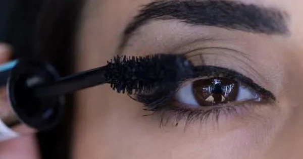 Pháp chính thức cấm hóa chất "vĩnh cửu" trong mỹ phẩm và quần áo avatar1767189179247 1767189179731685980336jpg