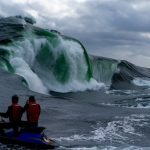 Kỳ quan "con sóng điên rồ nhất thế giới" tại Úc gây bão mạng xã hội vì quá ảo diệu giống hệt sản phẩm AI avatar1767355497211 17673554975871637292820jpg