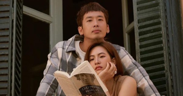 Cặp đôi Vbiz ngầm công khai tình cảm ngay ngày đầu năm mới, bảo sao bị đồn phim giả tình thật suốt 2 năm avatar1767368815134 17673688157961088534966 0 0 429 822 crop 17673688627221023858976jpg