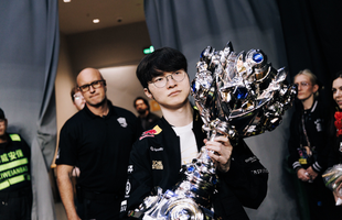 Từng giành vô số danh hiệu nhưng hóa ra Faker cũng vô cùng "tâm linh" khi thi đấu avatar1767609686096 17676096867011464272054png