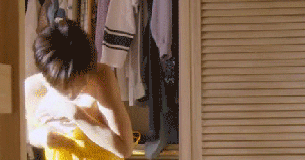 Từng giàu lên gấp 1 triệu lần chỉ sau 1 đêm, sao nữ ai cũng biết mặt nay bị "đuổi cổ" khỏi showbiz đầy ê chề avatar1767876185582 17678761865312108378910 0 0 226 431 crop 1767876258440285061926gifpng