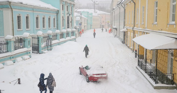 Moscow chìm trong bão tuyết: Giao thông tê liệt, hàng trăm chuyến bay bị ảnh hưởng avatar1768016715972 17680167162351634049718jpg
