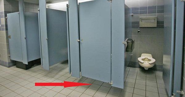 Lý do vì sao dưới cửa nhà vệ sinh công cộng luôn có 1 khe hở: Quan trọng hơn nhiều người nghĩ avatar1768112260381 17681122607511535046517 75 0 450 600 crop 17681122765711866385237jpg