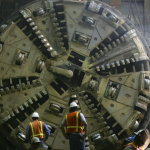 Trung Quốc tạo kỳ tích gây sốc: Máy đào hầm dài 145 mét, nặng 5.000 tấn bất ngờ mắc kẹt dưới đáy sông, được ‘giải cứu’ thành công bằng cách không ai ngờ avatar1768222174508 17682221749911523230603png