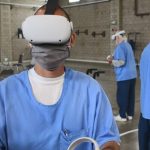 Đeo kính thực tế ảo sau song sắt, tù nhân Mỹ học cách trở lại đời sống tự do trong thế giới đã đổi thay avatar1768548062997 1768548063323101661349jpg