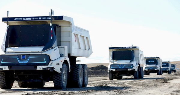 Phát hiện 100 xe tải Trung Quốc không người lái, hoạt động liên tục 24/7, bí mật khai thác kho báu lộ thiên lớn chưa từng có avatar1768553107871 1768553108346761523472jpg