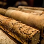 Bí mật ngàn năm được hé lộ: Nhà ngôn ngữ học tìm ra chìa khóa giải mã ký tự bí ẩn trong Cuộn giấy Biển Chết avatar1768811354415 176881135482946695670jpg