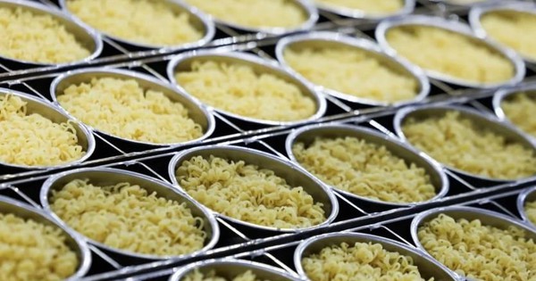 Mì cay vị phô mai đang giúp xuất khẩu thực phẩm của Hàn Quốc đạt mức cao kỷ lục avatar1768897537038 17688975376201023913076 0 0 521 834 crop 1768897554702191629365jpg